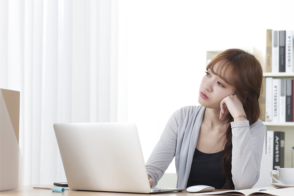 如果發(fā)現(xiàn)報價出錯，該如何挽回客戶？
